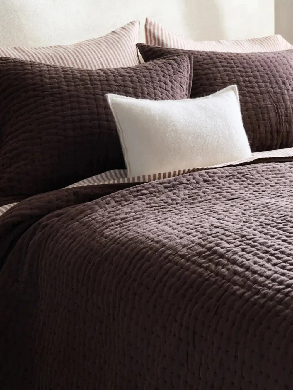 Quince European Linen Cotton Stitch Quilt - Espresso